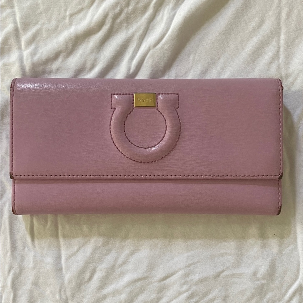 Salvatore Ferragamo Gancini Lilac Leather LongWallet
